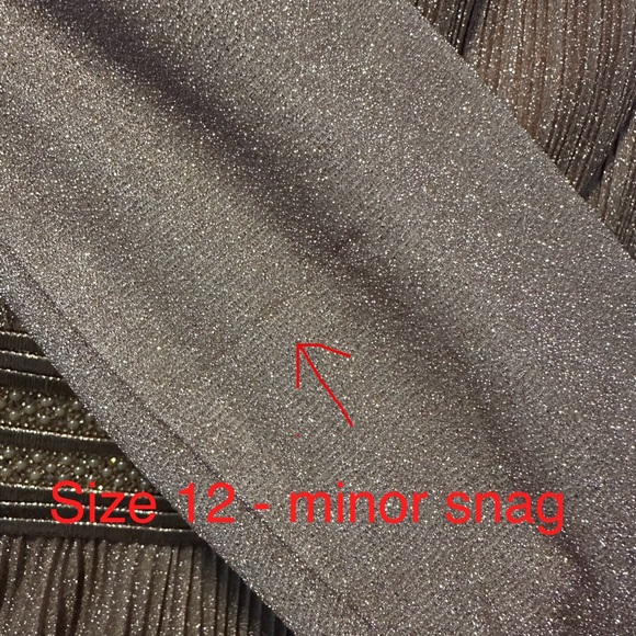 MAC DUGGAL | SHIMMERING PLEATED A-LINE 3/4 SLEEVE GOWN #30700 - Picture 9 of 9